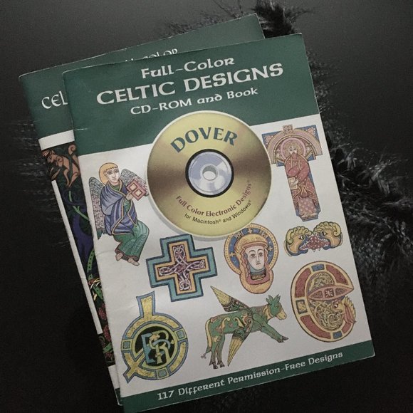 Full-Color Celtic Designs CD-ROM and Book - Picture 2 of 10